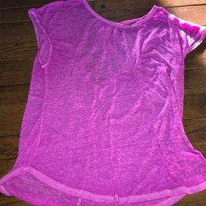 Pink shirt with a cool back